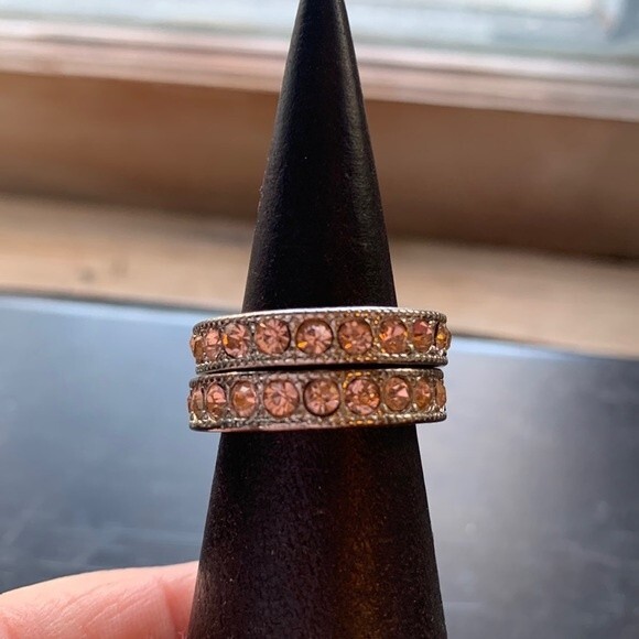 Set of 2 pink stone band rings - Picture 1 of 4